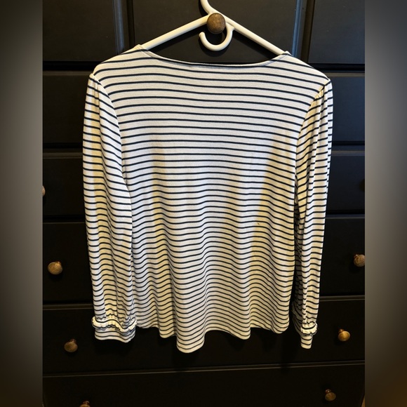 Lauren Conrad Woman’s Large Top - Picture 5 of 5